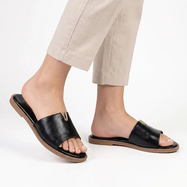 Alessio Flat Sandal - Black