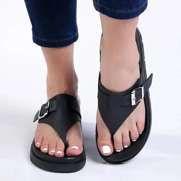 Alessio Thong Fashion Sandal - Black Mono