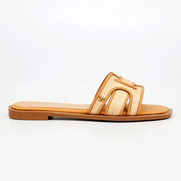 Butterfly Feet Dorey 7 Flat Sandals - Tan