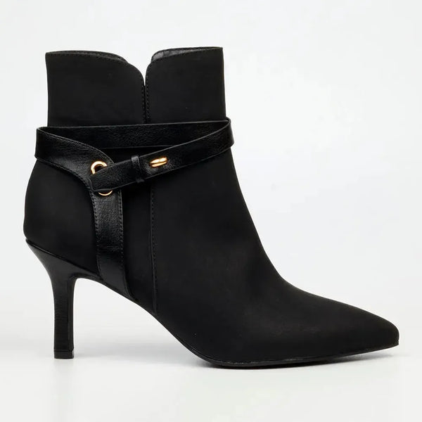 Butterfly Feet Ladies Lively 18 Ankle Boot With Strap - Black
