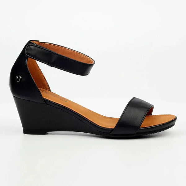 Butterfly Feet Shani Wedge - Black