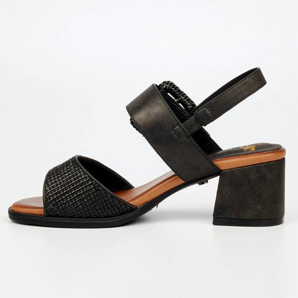 Butterfly Feet Teegan 1 Block Heel Sandals - Black