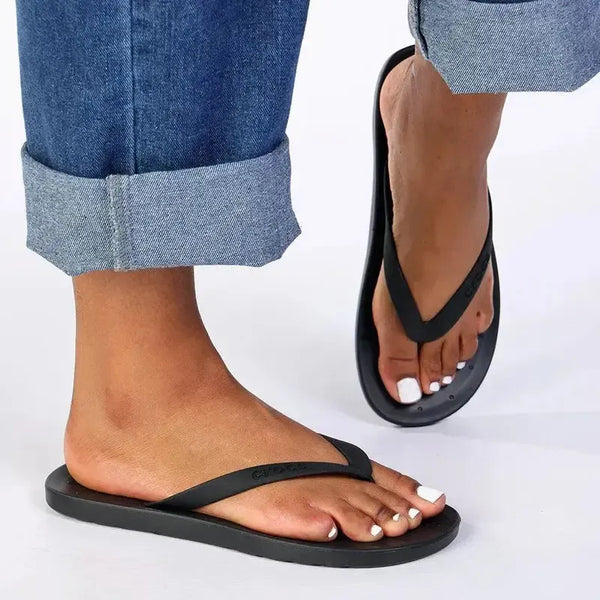 Crocs Flip Sandal - Black