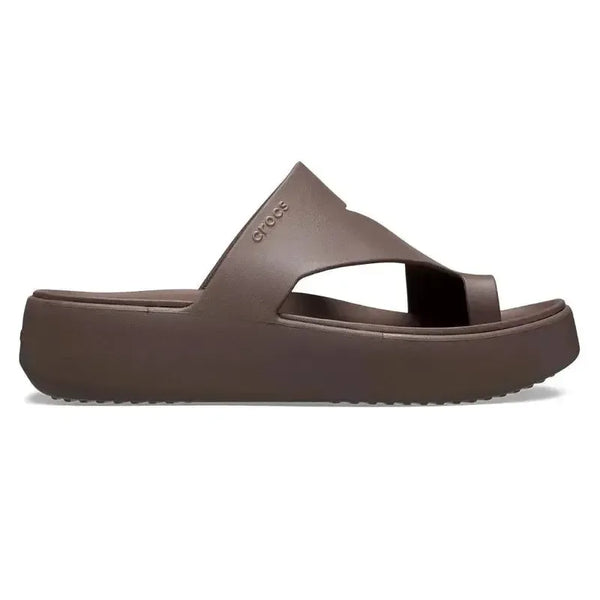 Crocs Getaway Platform Toe Loop - Truffle