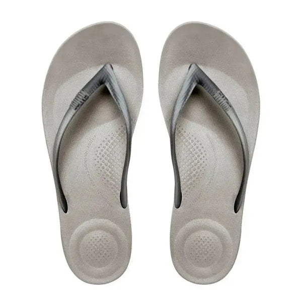 Fit Flop IQushion Ergonomic Flip Flop - Silver