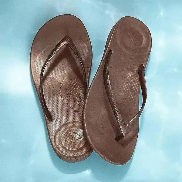 Fit Flop IQushion Ergonomic Flip Flops - Bronze
