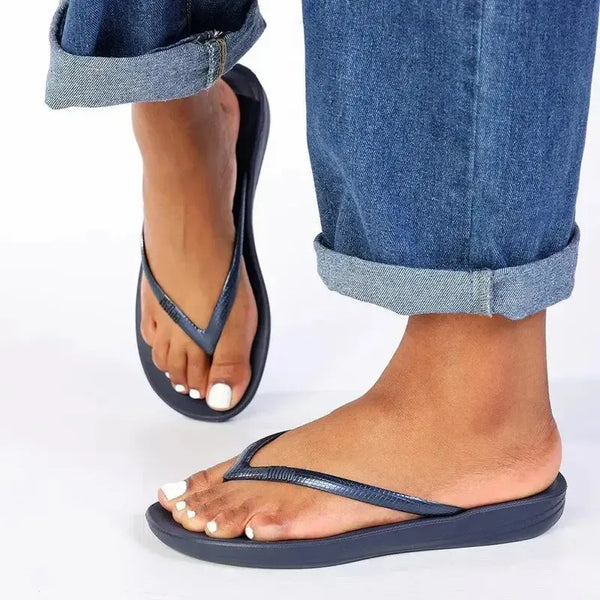 Fit Flop IQushion Ergonomic Flip Flops - Midnight Navy