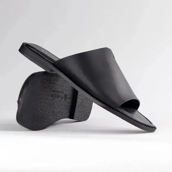 Froggie Ivy Flat Leather Slip On Sandal - Black