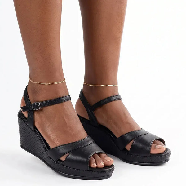 Froggie Raine Leather Wedge - Black