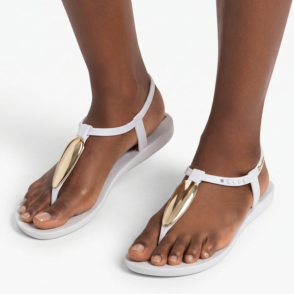 Ipanema Class Luxury Sandal - White