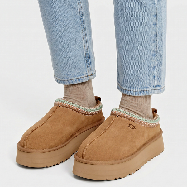 UGG Tazz 11 Slipper - Sand