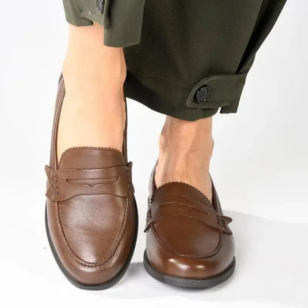 Hush Puppies Suzie Leather Loafer with Saddle - Brown