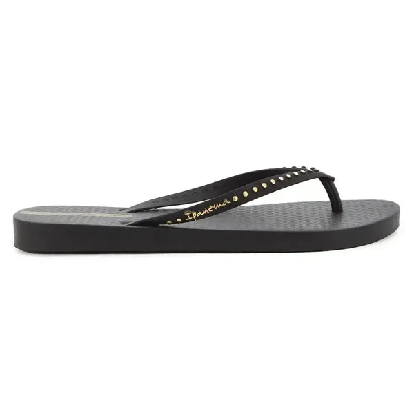 Ipanema Essence Flip Flop With Studs - Black
