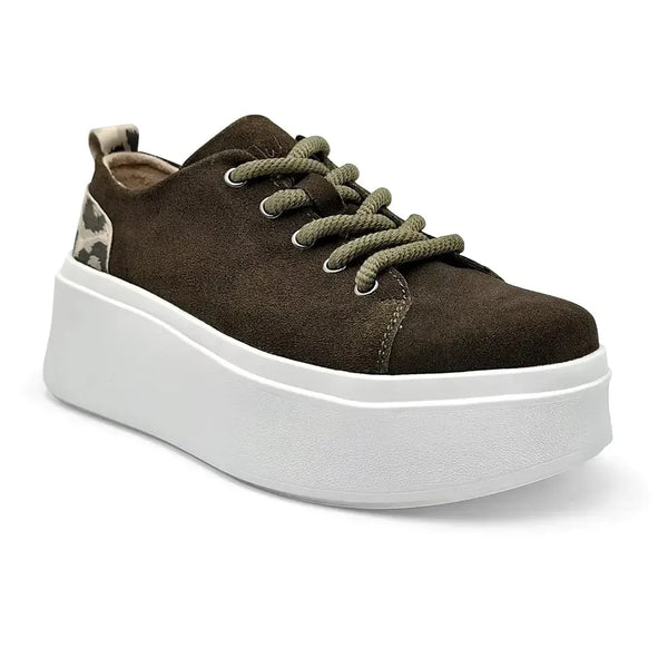 Julz Bari Leather Sneaker - Olive