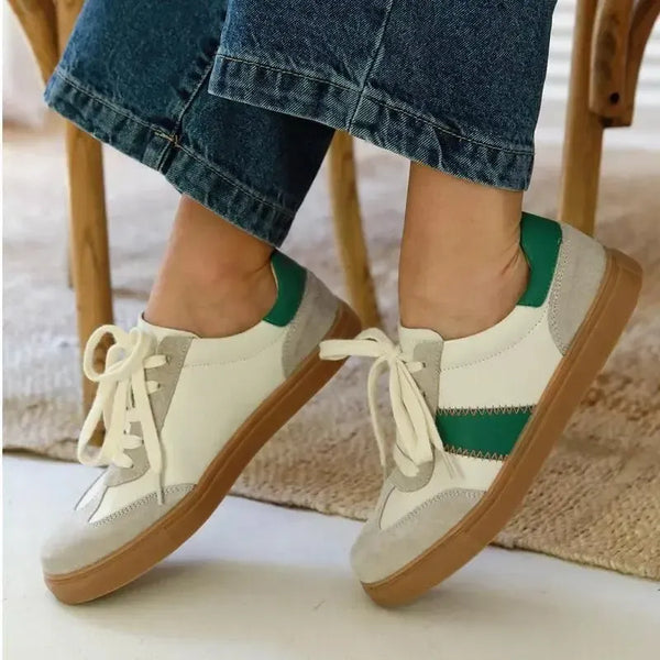Julz Kennedy Leather Sneaker - Biege / Green Strip