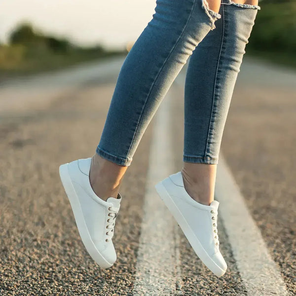 Julz Sydney Leather Sneaker - White