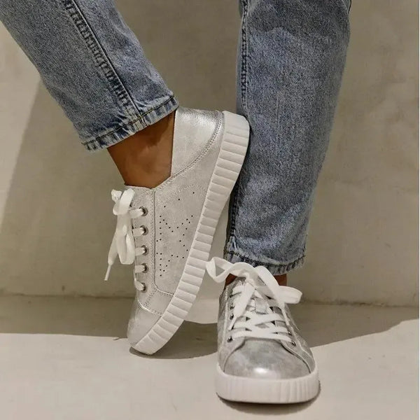 Julz Valentina Leather Sneaker With Star Detail - Matte Silver