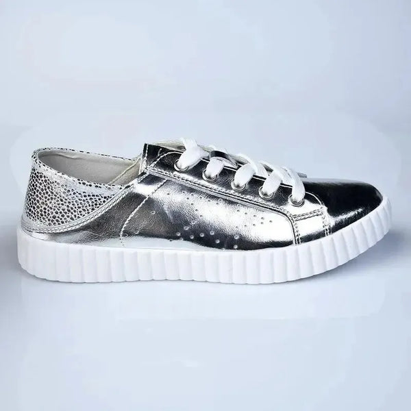 Julz Valentina Leather Sneaker With Star Detail - Silver
