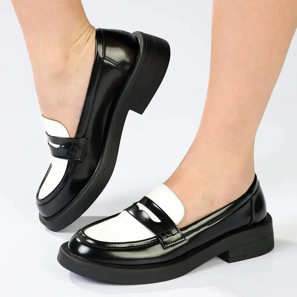 Madison Blessing Loafer - Black / White