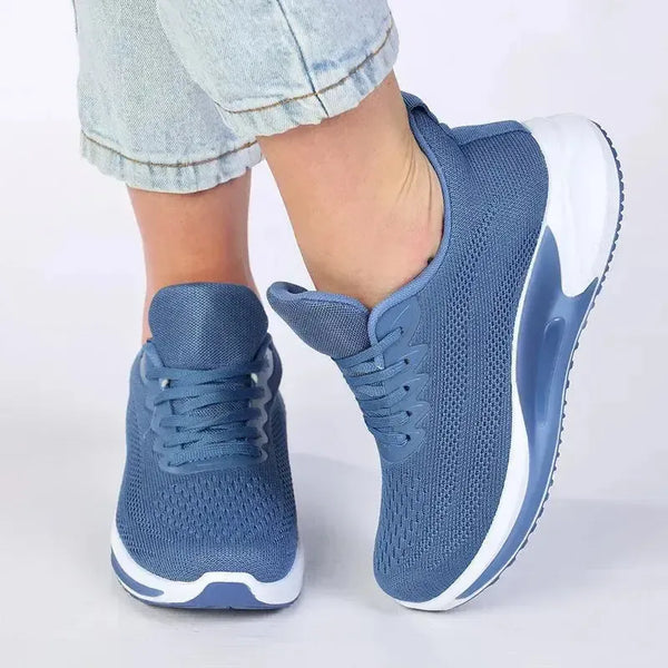 Madison Chick 1 Chunky Fly Knit Sneaker - Blue
