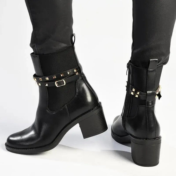 Madison Jonhsy Block Heel Gusset Boot With Stud - Black