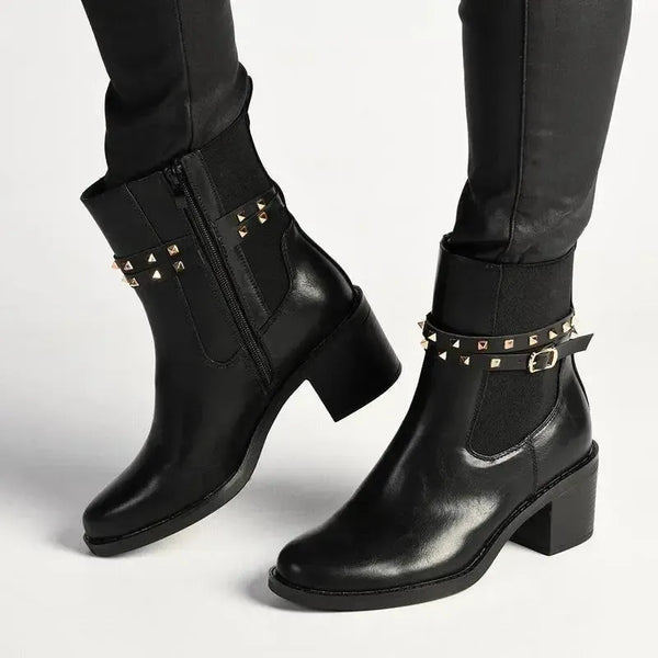 Madison Jonhsy Block Heel Gusset Boot With Stud - Black