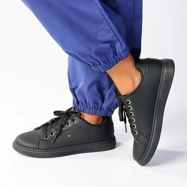 Madison Ladies High Fashion Monroe Sneaker - Black