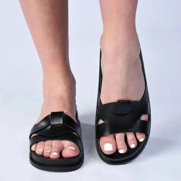 Madison Meadow Crossed Strap Sandal - Black