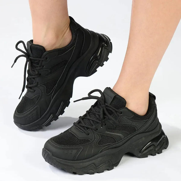 Madison Moxie Sneaker - Black