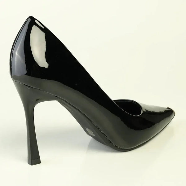 Madison Oakland Stiletto Court With Metal Tip - Black