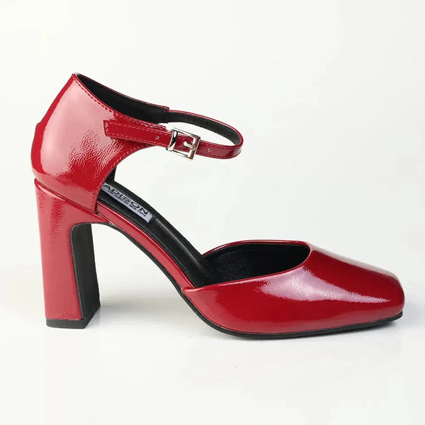 Madison Odessa Court - Dark Red