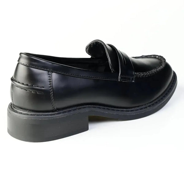 Madison Olivettie Loafer With Trim - Black