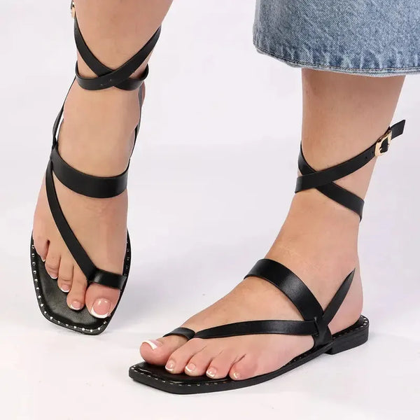 Madison Toe Loop Strappy Flat Sandal - Black