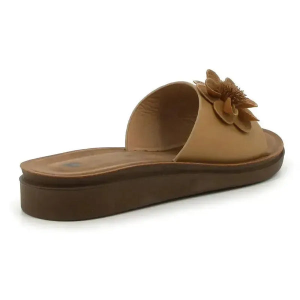 Pierre Cardin Marguerite Sandal - Beige