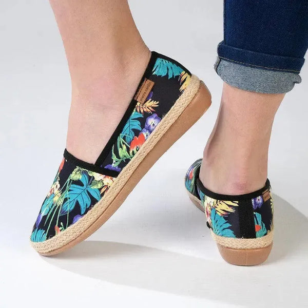 Pierre Cardin St Tropez 8 Espadrille Slip On - Black Floral