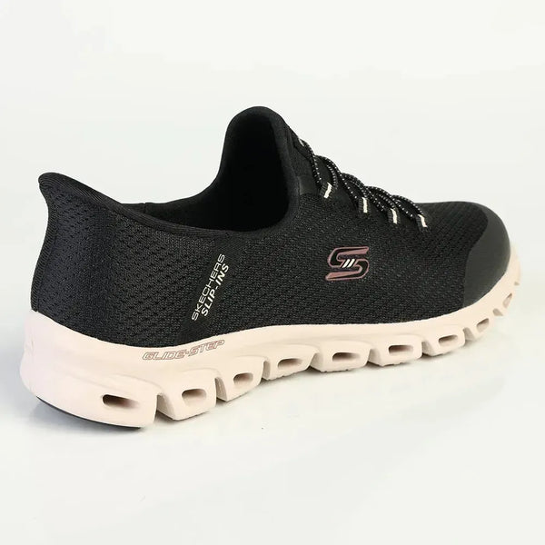 Skechers Glide Step Sneaker - Black