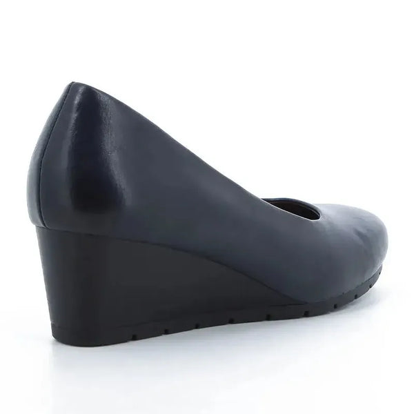 Soft Style By Hush Puppies Mihewi Wedge Court - Navy