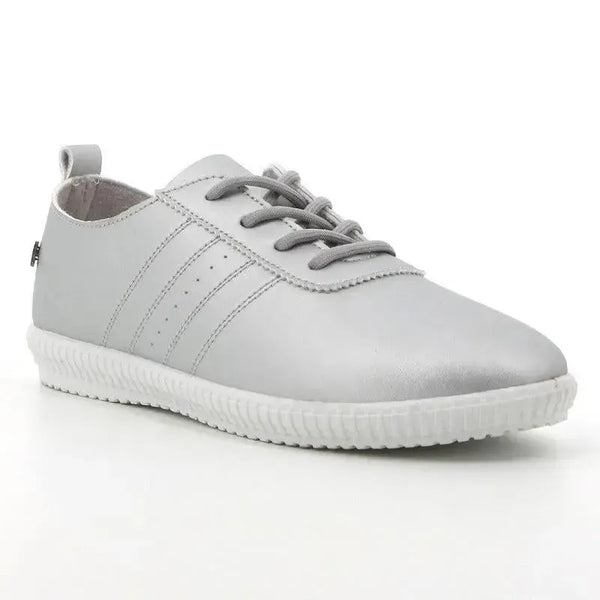 Soft Style By Hush Puppies jesiah Sneaker - Silver