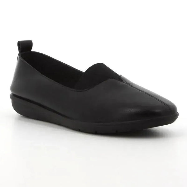 Soft Style by Hush Puppies Cara Flats - Black
