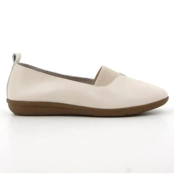 Soft Style by Hush Puppies Cara Flats - Ivory