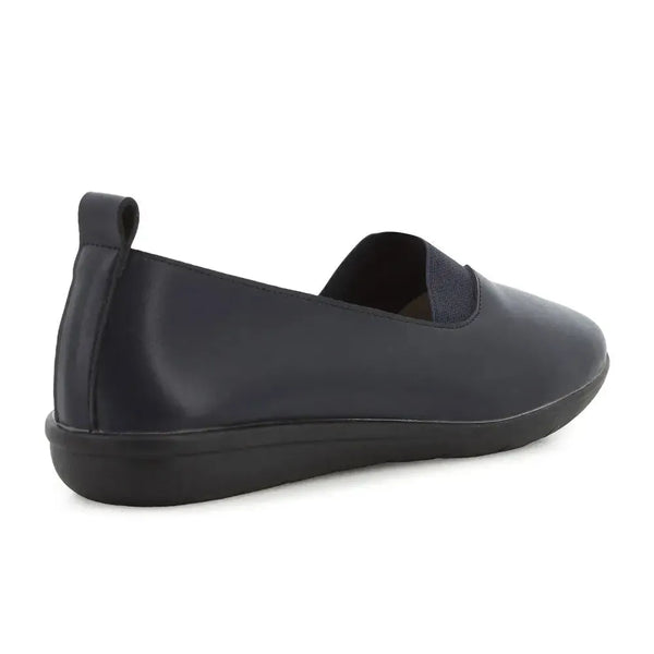 Soft Style by Hush Puppies Cara Flats - Navy