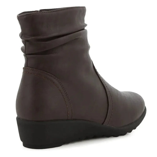 Soft Style by Hush Puppies Darian Ankle Boot - Chocolate