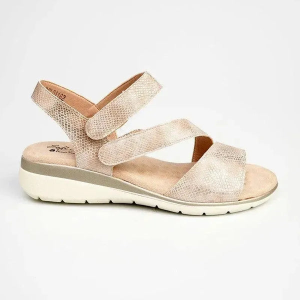 Soft Style by Hush Puppies Gillian Sandal - Light Gold