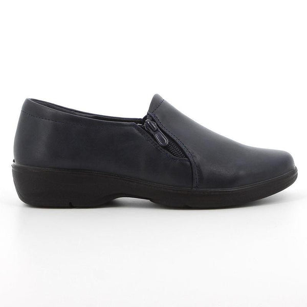 Soft Style by Hush Puppies Jillian Flat Court Walker - Navy