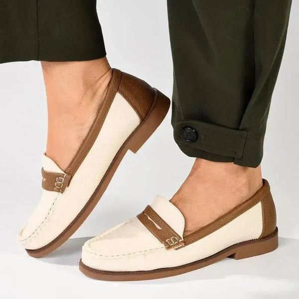 Soft Style by Hush Puppies Lamar Loafer With Saddle - Natural