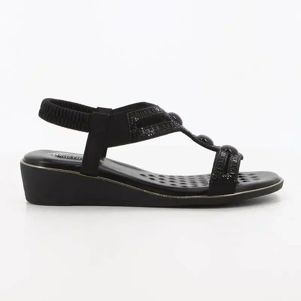 Soft Style by Hush Puppies Nakia Wedge Sandal - Black