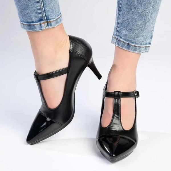 Soft Style by Hush Puppies Phoenix Court Heel - Black