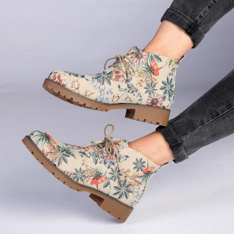 Soft Style by Hush Puppies Samuel Ankle Bootie - Natural | Shoe Box Online Store