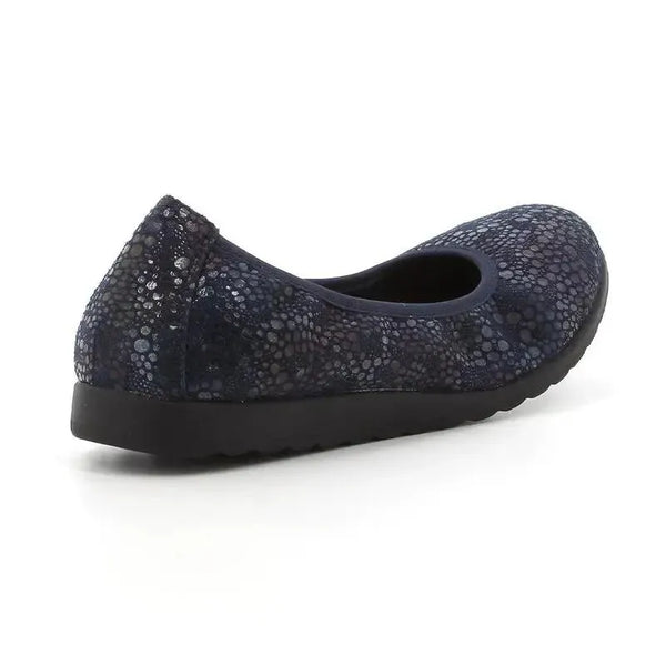 Soft Style by Hush Puppies Soft Halen Pump - Navy