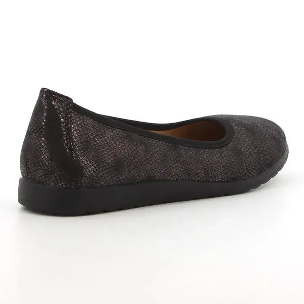 Soft Style by Hush Puppies Soft Halen Shimmer Pump - Black